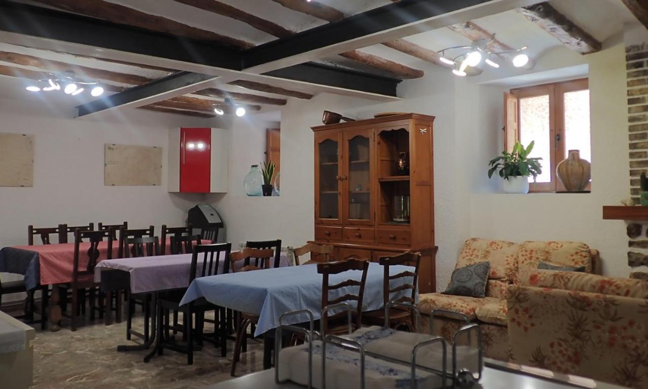 Albergue Casa De L'Aigua Бесейте Экстерьер фото