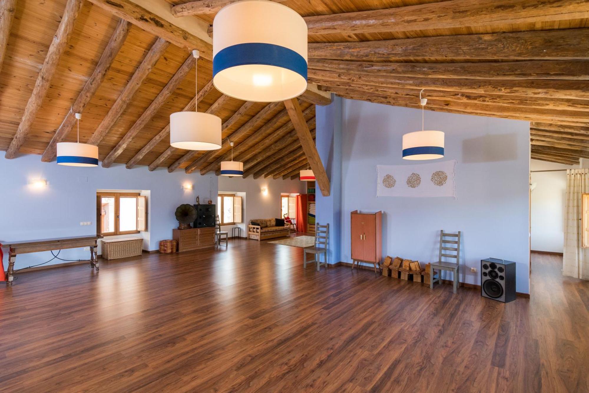 Albergue Casa De L'Aigua Бесейте Экстерьер фото